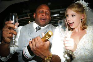 Interracial Blonde Emo Blowjob XXX Dessert Picture