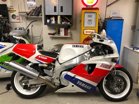 Uncompromised 1989 Yamaha FZR 750R OW01 With 2 900 Miles Rare