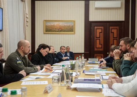 Уряд визначив пріоритетний вид освіти в Україні - Korrespondent.net