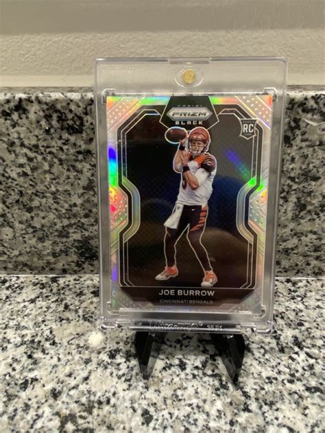 2020 PANINI CHRONICLES PRIZM BLACK JOE BURROW RC SILVER ROOKIE CARD PB