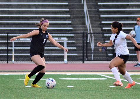 PREP SOCCER PLAYOFFS: Cullman falls to Fort Payne 3-0 - The Cullman Tribune