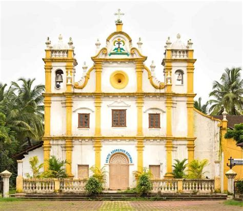 21 Famous Churches in Goa | Churches in North & South Goa | Treebo Blogs