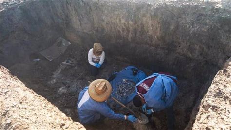 Diario Del Yaqui Buscadoras Por La Paz Sonora Hallan Fosa Clandestina