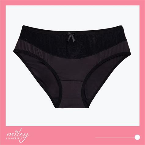 Quần Lót Bikini Thun Lạnh Phối Ren Ép Bông Active FMM GOSUMO VN