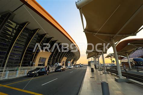 مبنى مطار جدة الجديد في المملكة العربية السعودية ، مطار الملك عبد