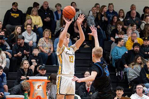 No 1 Cascade Boys Basketball Advances To Osaa 4a State Quarterfinals