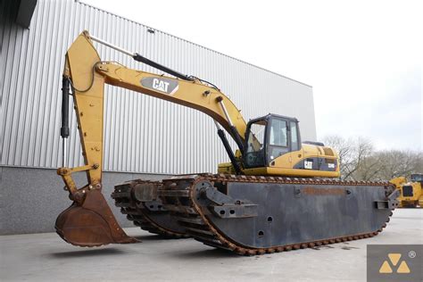 Delta Machinery Caterpillar 324D Amphi Amphibious Excavator