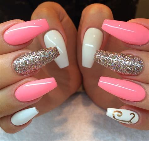 Pink And White Acrylic Nails Designs This Is A Stunningly Stylish