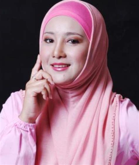 Siti Fazurina Movies Bio And Lists On MUBI