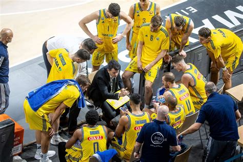 Euroleague Alba Berlin Kassiert Dritte Niederlage In Drittem Spiel