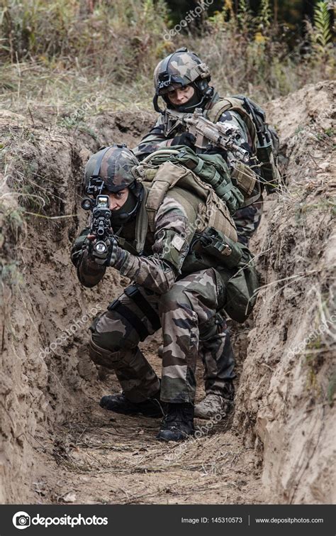 French Paratroopers In Action Stock Photo By Zabelin 145310573