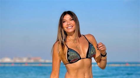 Catherine Fulop Prendi Fuego Las Redes Sociales Con Un Sensual Body