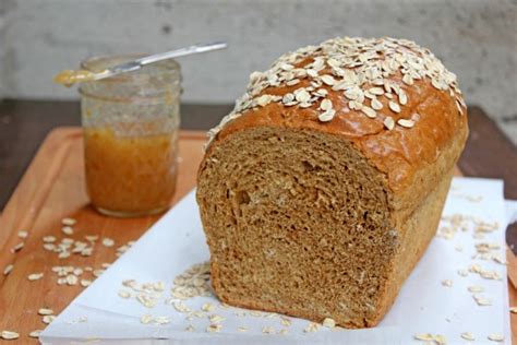 Oatmeal Molasses Bread | Recipes