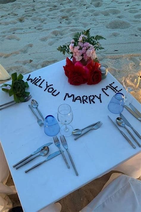 12 Romantic Beach Proposal Ideas Are Sure To Make Her Swoon Beach