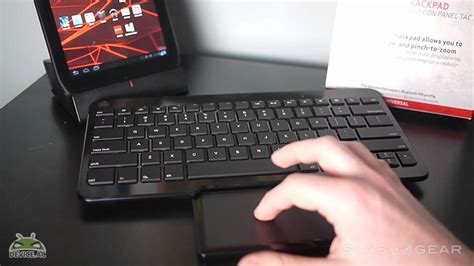 Verizon Motorola Wireless Keyboard With Trackpad Review Youtube