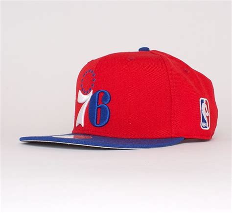 Mitchell And Ness Philadelphia 76ers 2 Tone Snapback Cap Rednavy