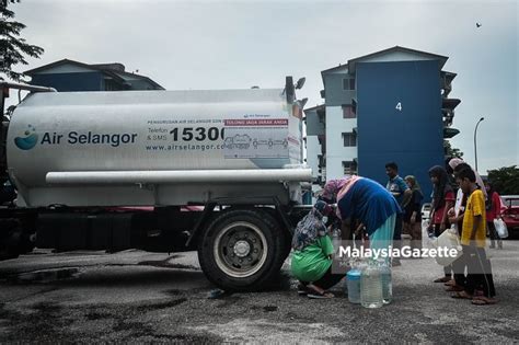 Selangor Must Ensure Water Tariff Hike Comes With Service Improvement