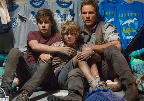 Review Jurassic World Starring Chris Pratt Bryce Dallas Howard Nick Robinson And Ty Simpkins