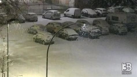 Cronaca Meteo Video Neve Abruzzo Fitta Nevicata A Sulmona Situazione