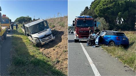 Scontro Auto Furgone SullAurelia A Capalbio Scalo Due Feriti