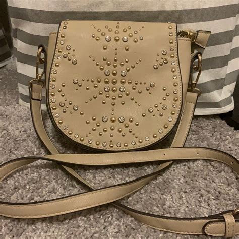Bejeweled Nude Purse Gem