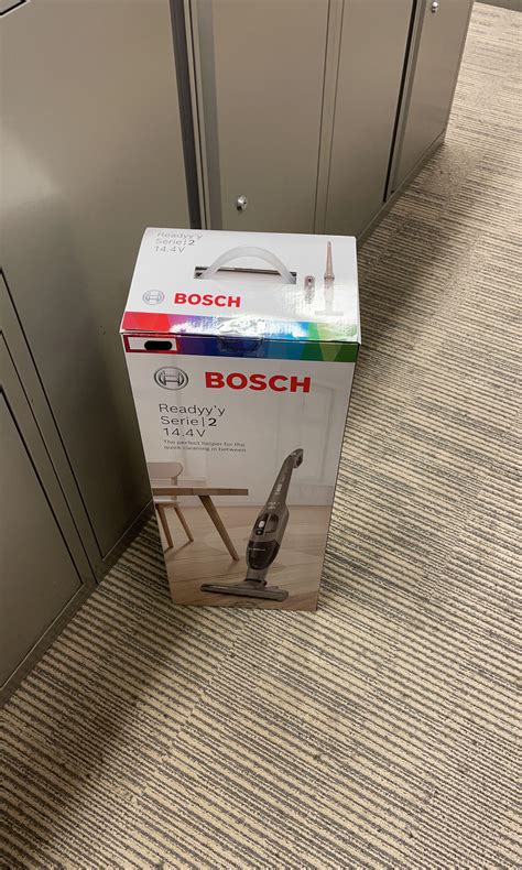 BOSCH BBHF214G 14.4V Readyy'y Rechargeable 2 in 1 vacuum cleaner 吸塵機, 傢 ...