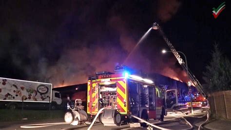 Gro Brand In Hagen Haspe Lagerhalle Von Gem Se Und Obsthandel In