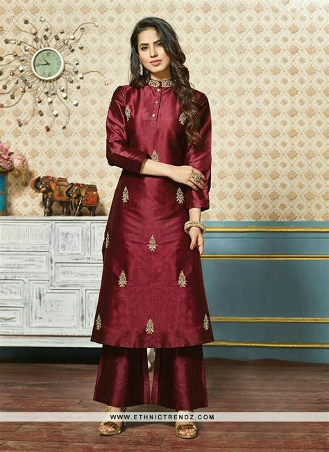 Pin By Secret Writer On Stylish Dresses Silk Kurti Designs Kurta