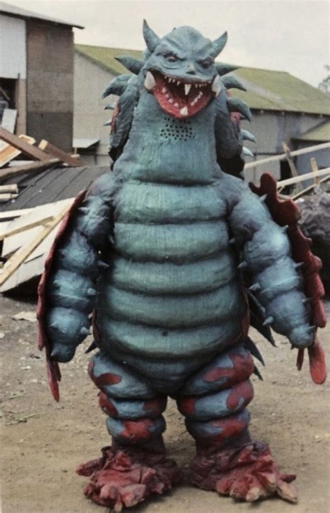 Pin By ZombiKong On Toku 1 Cool Monsters Kaiju Monsters Japanese