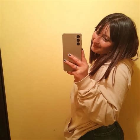 💋 Romina5143 • Threads Say More