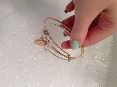 How To Clean Alex And Ani Bracelets Alex And Ani Bracelets Alex And