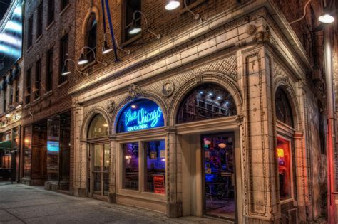 Best clubs and venues for blues music in Chicago