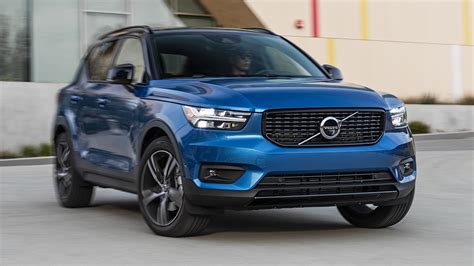 The Best Small Luxury SUVs to Buy in 2021