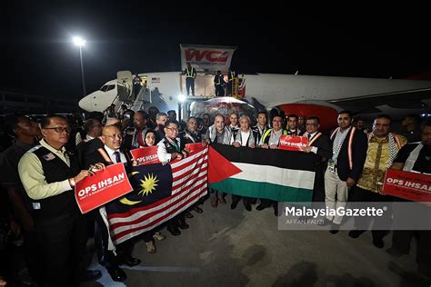 Pelepasan Pertama Tan Bantuan Kemanusiaan Malaysia Ke Gaza