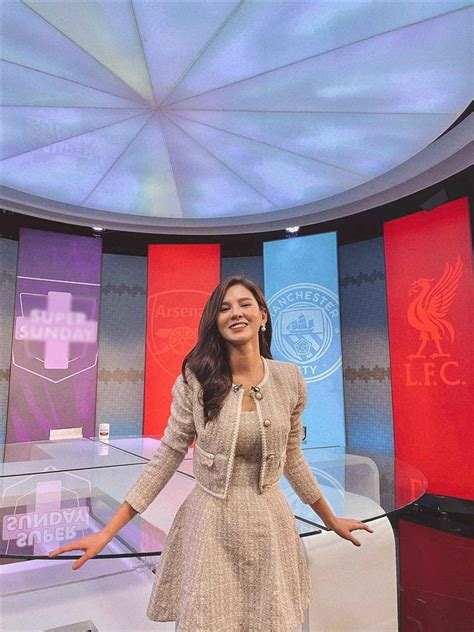 Học 3 MC hot nhất VTV mix đồ công sở mùa đông vừa ấm vừa sang 2sao