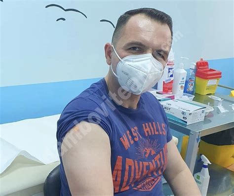 Primarul Municipiului T Rgovi Te Cristian Stan S A Vaccinat Mpotriva