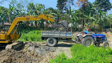 Jcb Dx Loading Swaraj Tractor Stuck In Mud Sonalika Tractor