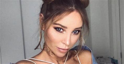 Lauren Pope Strips To Two Piece For Blisteringly Hot Bikini Exposé