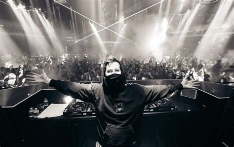 Fakta Alan Walker Dj Asal Norwegia Yang Dikenal Dengan Lagu Faded Dan Sukses Berkolaborasi