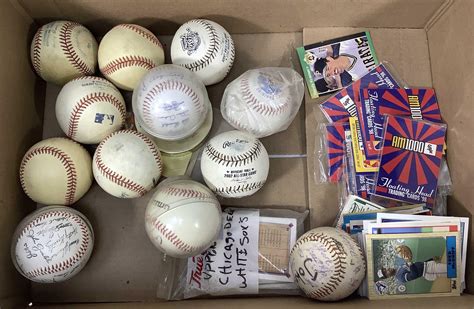 Lot - Vintage Baseball Collection, Baseball Cards