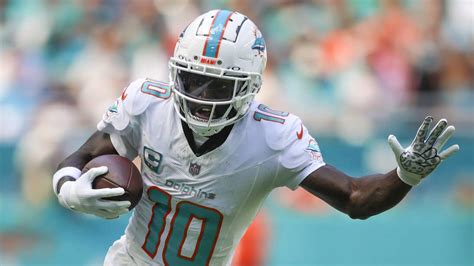 Afc East Stock Up Down At Midpoint Hill Cruising Toward 2000 Yard