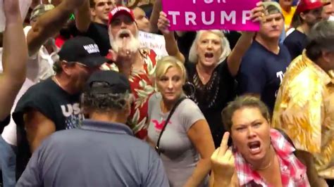 Video of a Trump rally crowd harassing the press in Tampa — Quartz