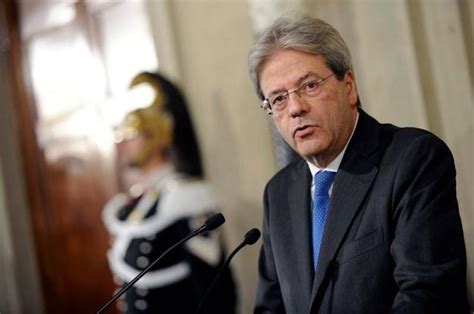 Terremoto Gentiloni A San Ginesio La Vigilia Di Natale