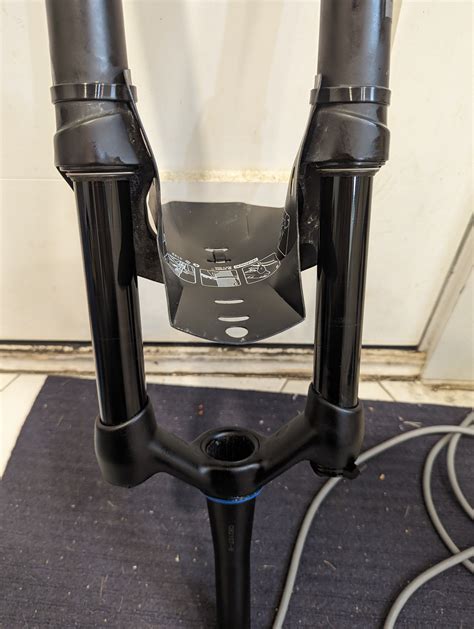 Manitou Markhor service help, weirdness. | Mountain Bike Reviews Forum