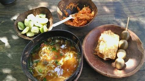 Rekomendasi Tempat Makan Soto Di Jogja Yang Terkenal Enak Untuk