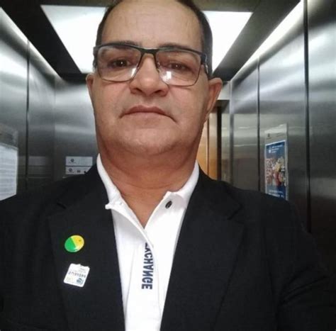 Tanizo Sá Prefeito De Manoel Urbano Renuncia Ao Cargo Para Ser Pré