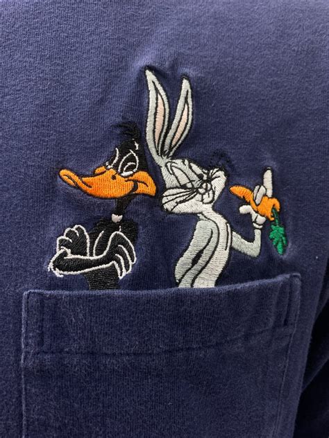 Vintage Mens Bugs Bunny Daffy Duck Acme Clothing Co L… - Gem