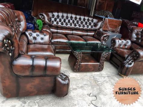 Harga Sofa Kulit Besar Baci Living Room