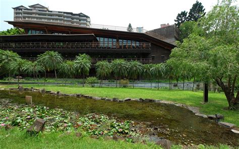 Las bibliotecas más lindas del mundo Canal Trece