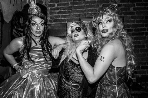 Historias Gay Memorias De Una Dragg Queen De Pueblo Martin Alopecia La Cuca Y La Sombra